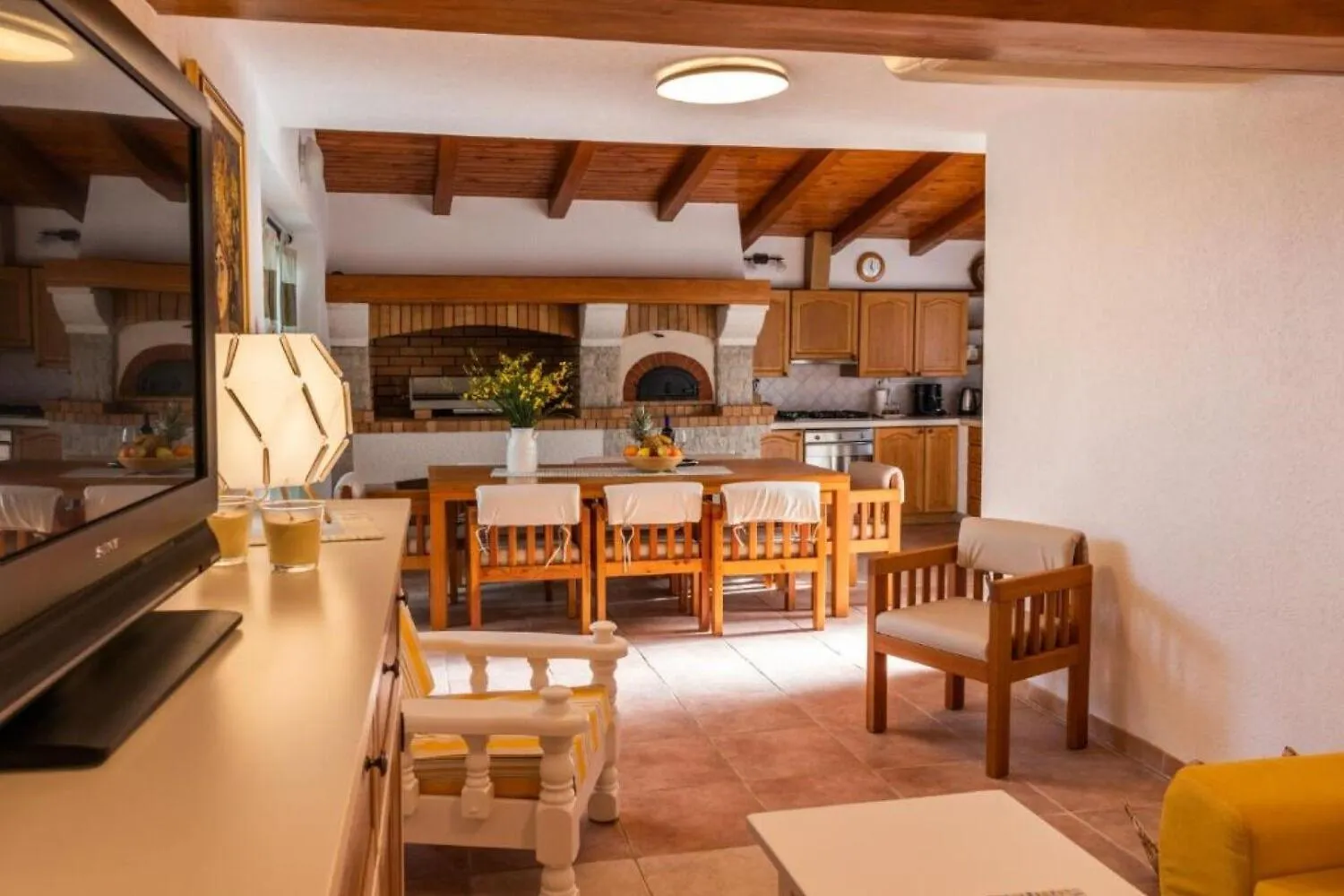Apartments Kike - 60 Meters From The Beach Petrčane