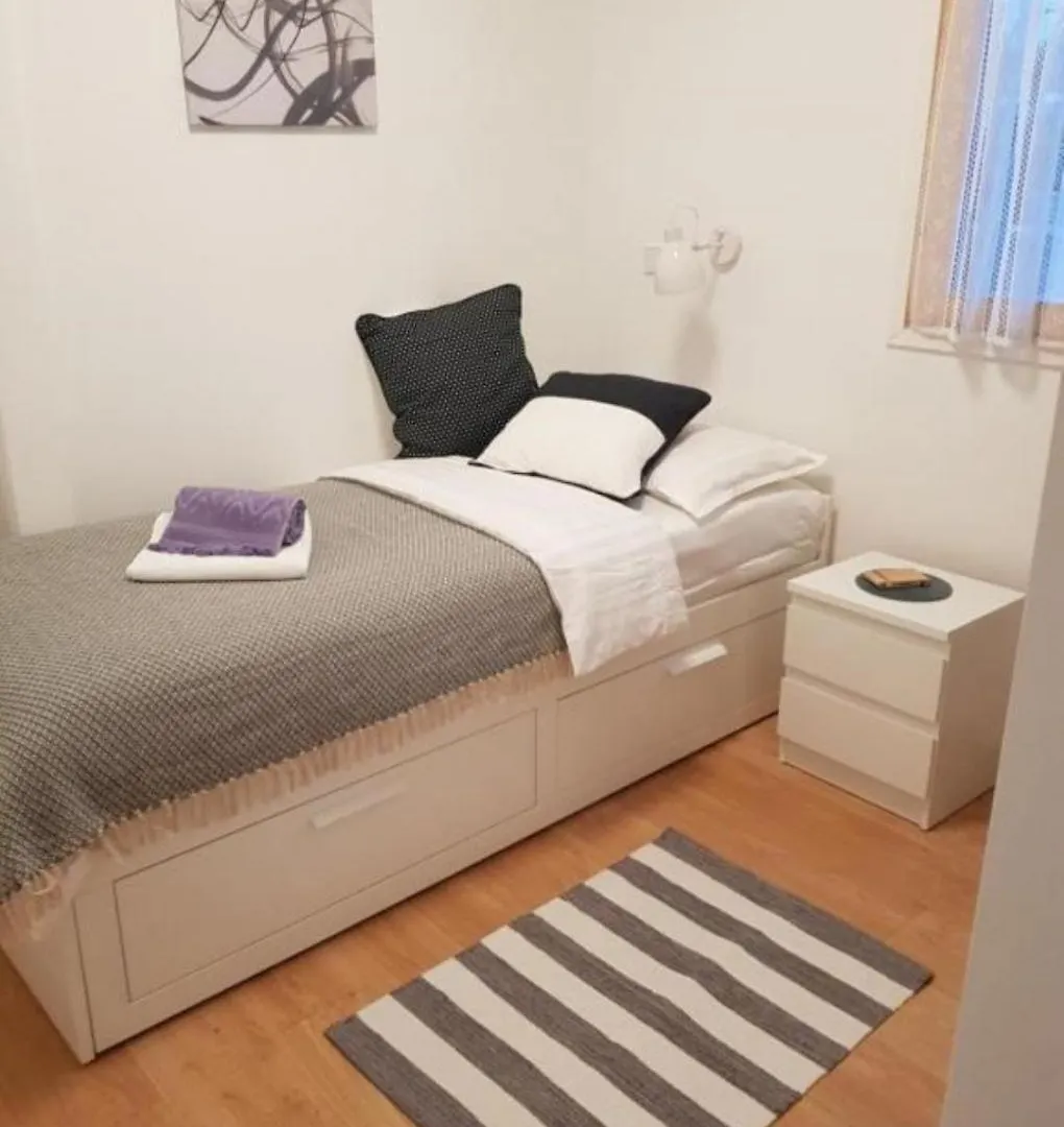 Apartments Kike - 60 Meters From The Beach Petrčane
