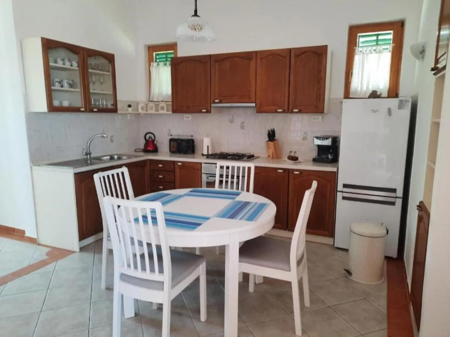 Apartments Kike - 60 Meters From The Beach Petrčane 0*,  Croatie