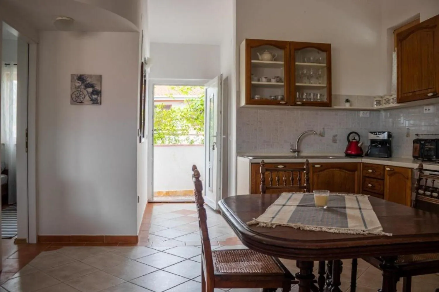 Apartments Kike - 60 Meters From The Beach Petrčane