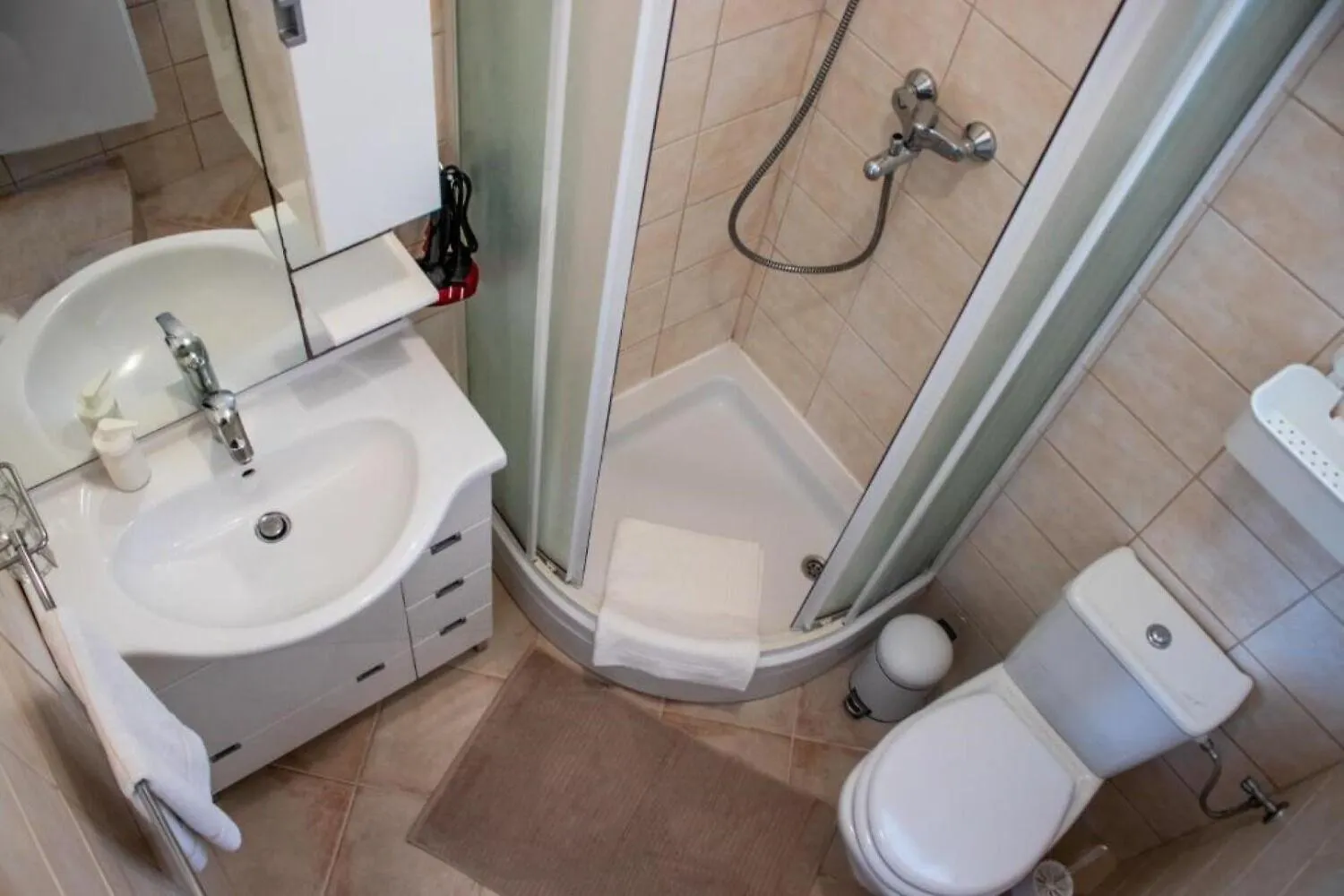 Apartments Kike - 60 Meters From The Beach Petrčane