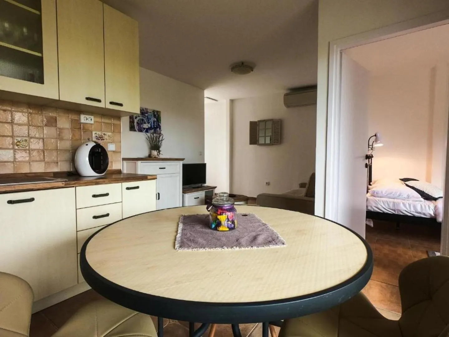 Apartments Kike - 60 Meters From The Beach Petrčane 0*,