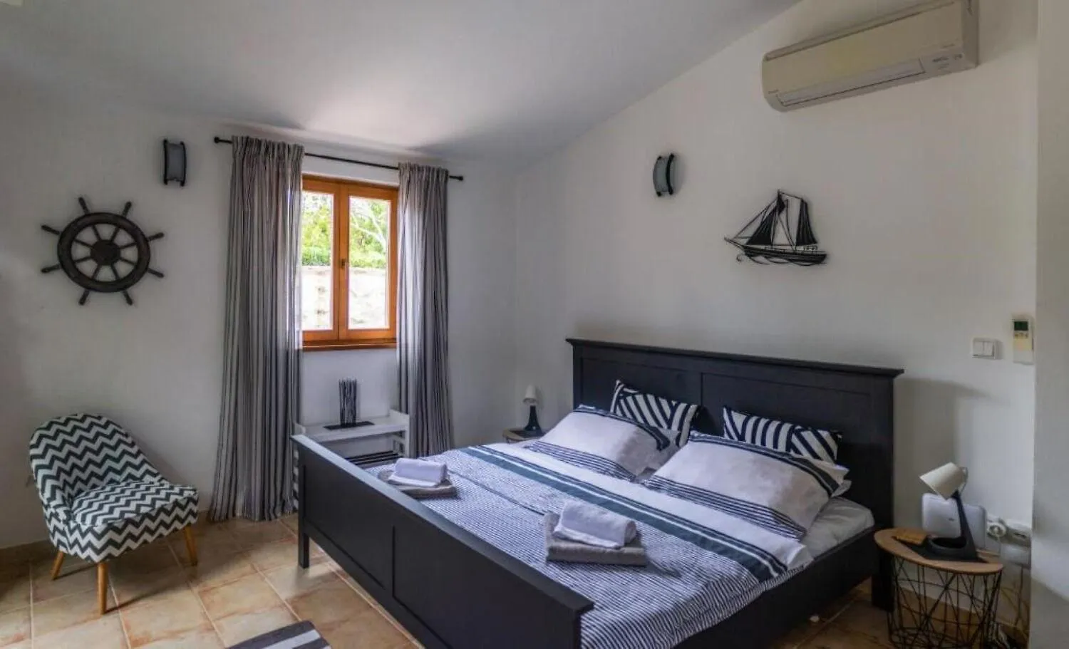 Apartments Kike - 60 Meters From The Beach Petrčane